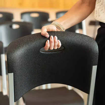 Sedia impilabile di tipo commerciale, confezione da 14, nera (80569)