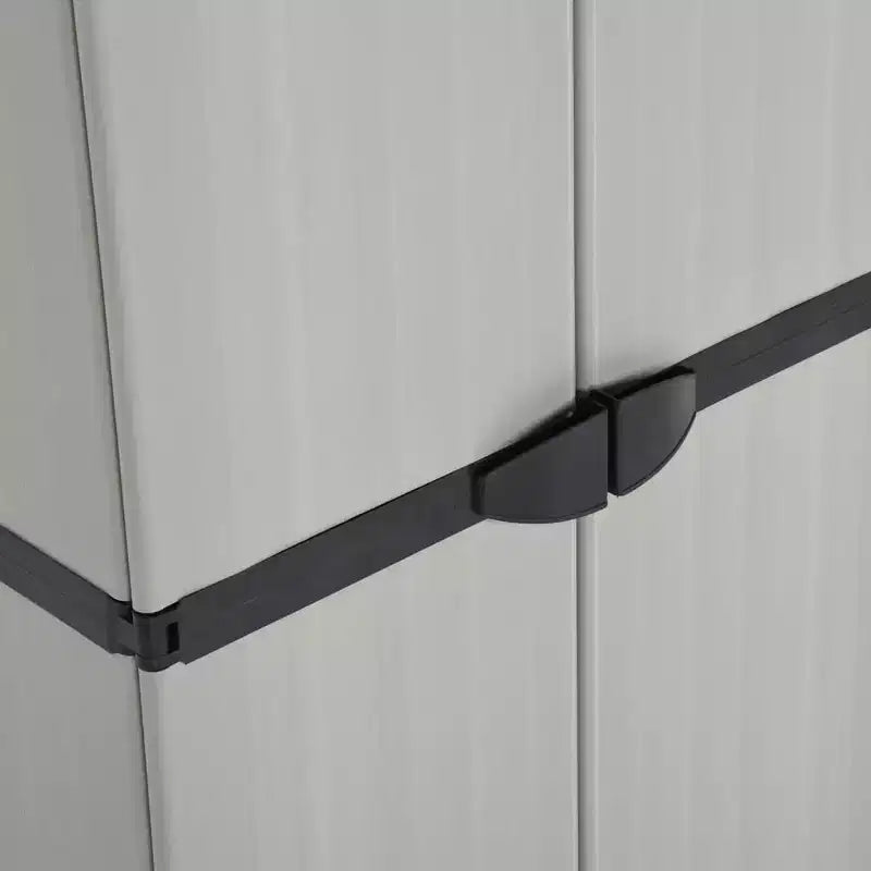 vidaXL Armadietto da Giardino da Esterno - Design Compatto Grigio&Nero in PVC con 3 Ripiani e Ante Chiudibili a Chiave - 26.8x15.7x66.1