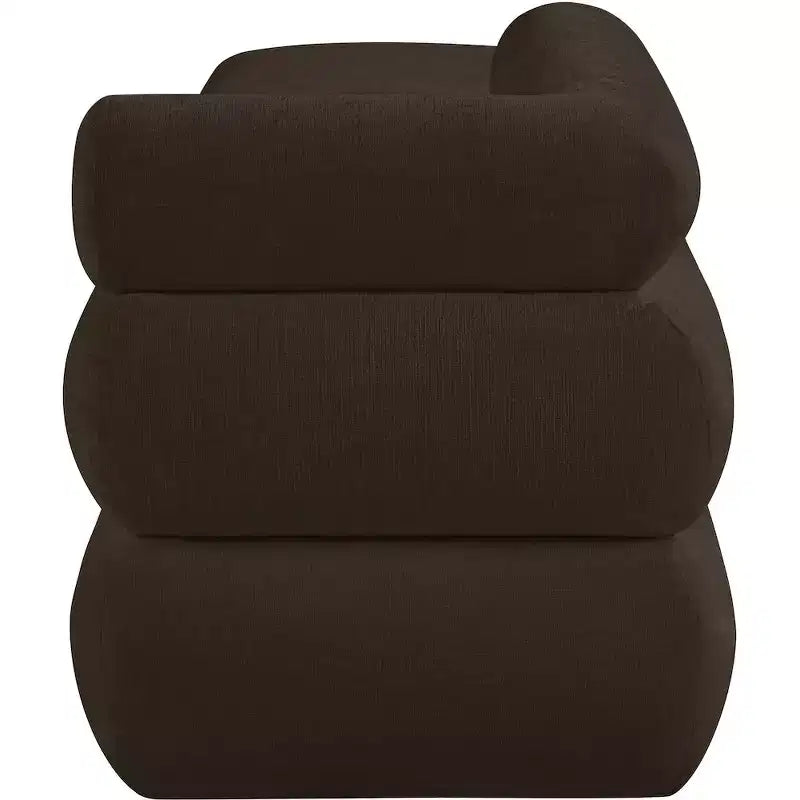 Meridian Furniture, Panca in tessuto ciniglia Kennedy