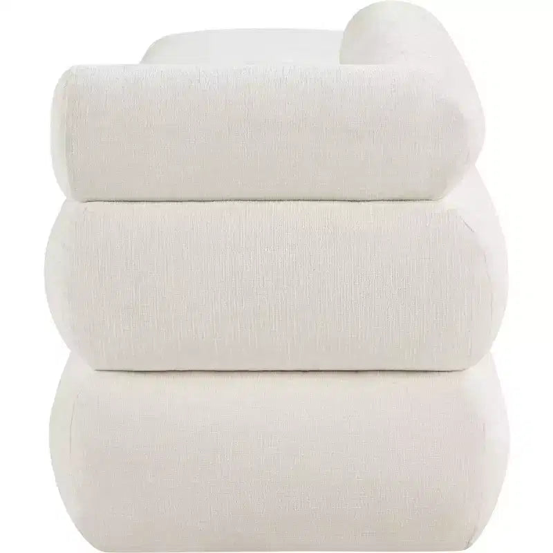 Meridian Furniture, Panca in tessuto ciniglia Kennedy