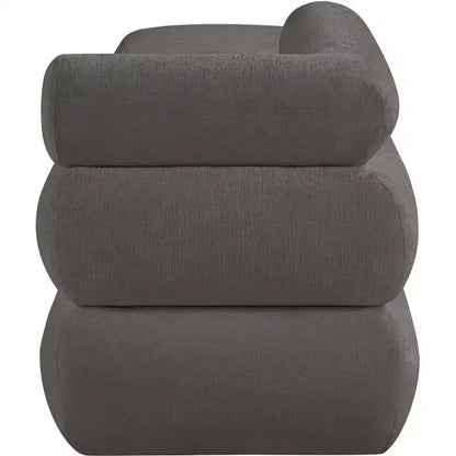 Meridian Furniture, Panca in tessuto ciniglia Kennedy